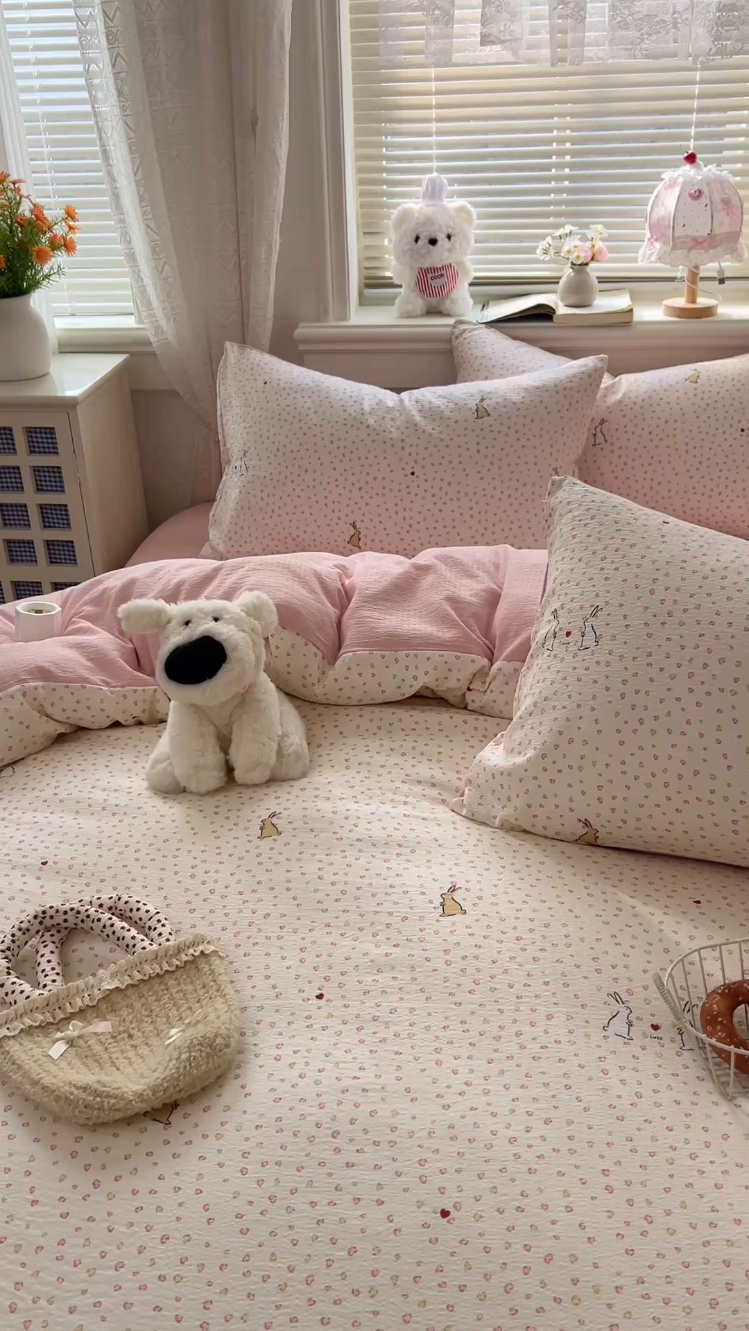 91家纺网 家纺一手货源 找家纺 金梦拉家纺 2026春夏新款云感双层纱皱皱纱系列四件套 爱心小兔