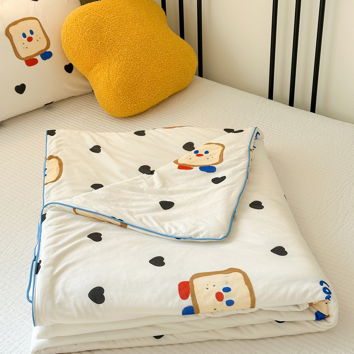 91家纺网 家纺一手货源 找家纺 （总）咏绒家纺工厂店 厂家直销网销爆款花型永不断货2025春夏新款A类牛奶针织棉大豆夏被（长期款）