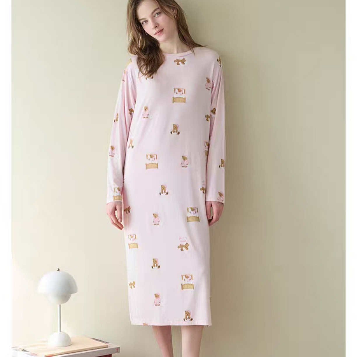 91家纺网 家纺一手货源 找家纺 妍景家居生活馆 2026新款莫代尔晚安小熊裙 浅粉