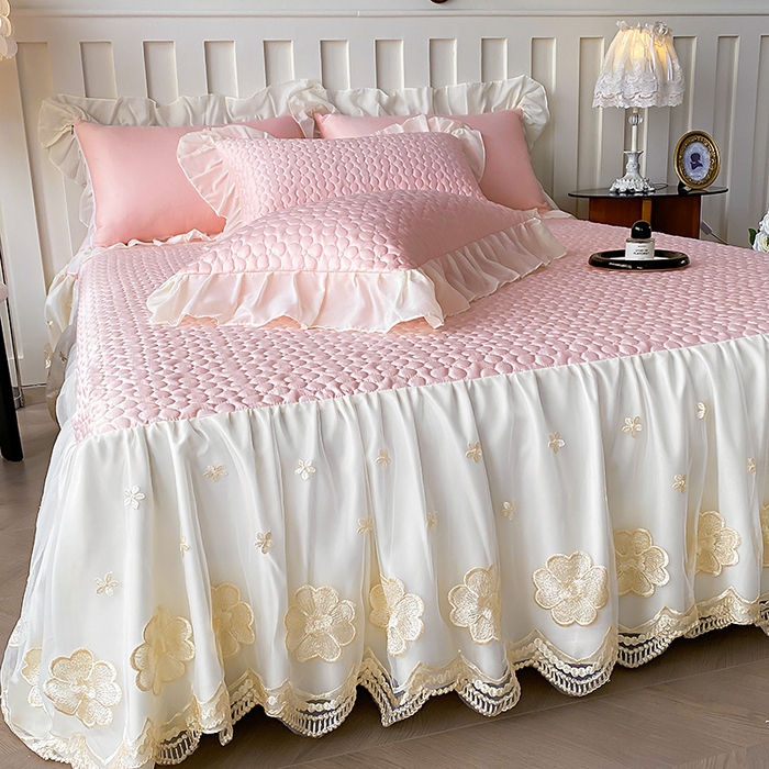 91家纺网 家纺一手货源 找家纺 （总）花香四季家纺 2026新款法式天丝棉蕾丝雪纺仙女风夹棉床裙款四件套