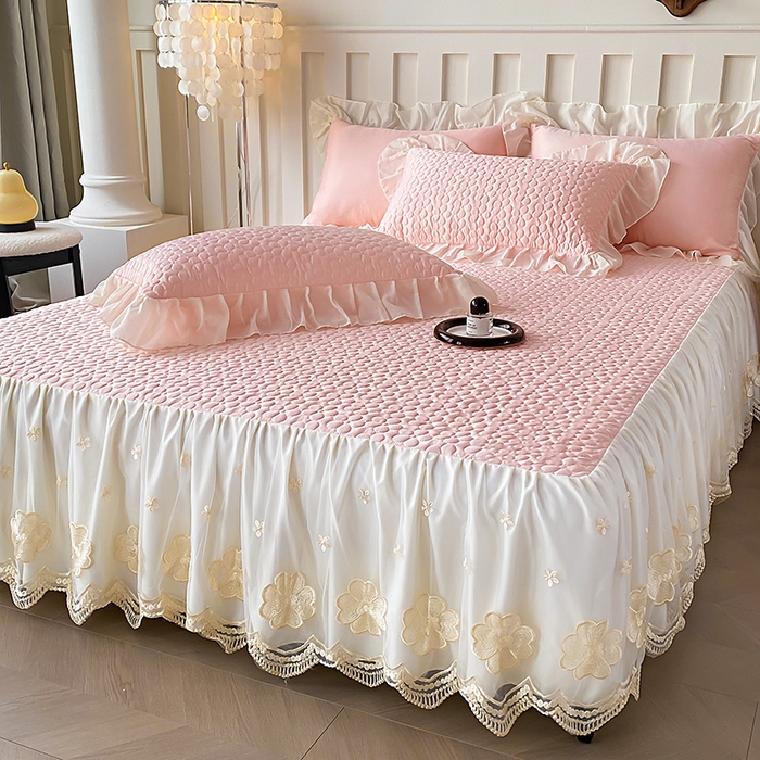 91家纺网 家纺一手货源 找家纺 （总）花香四季家纺 2026新款法式天丝棉蕾丝雪纺仙女风夹棉床裙款四件套