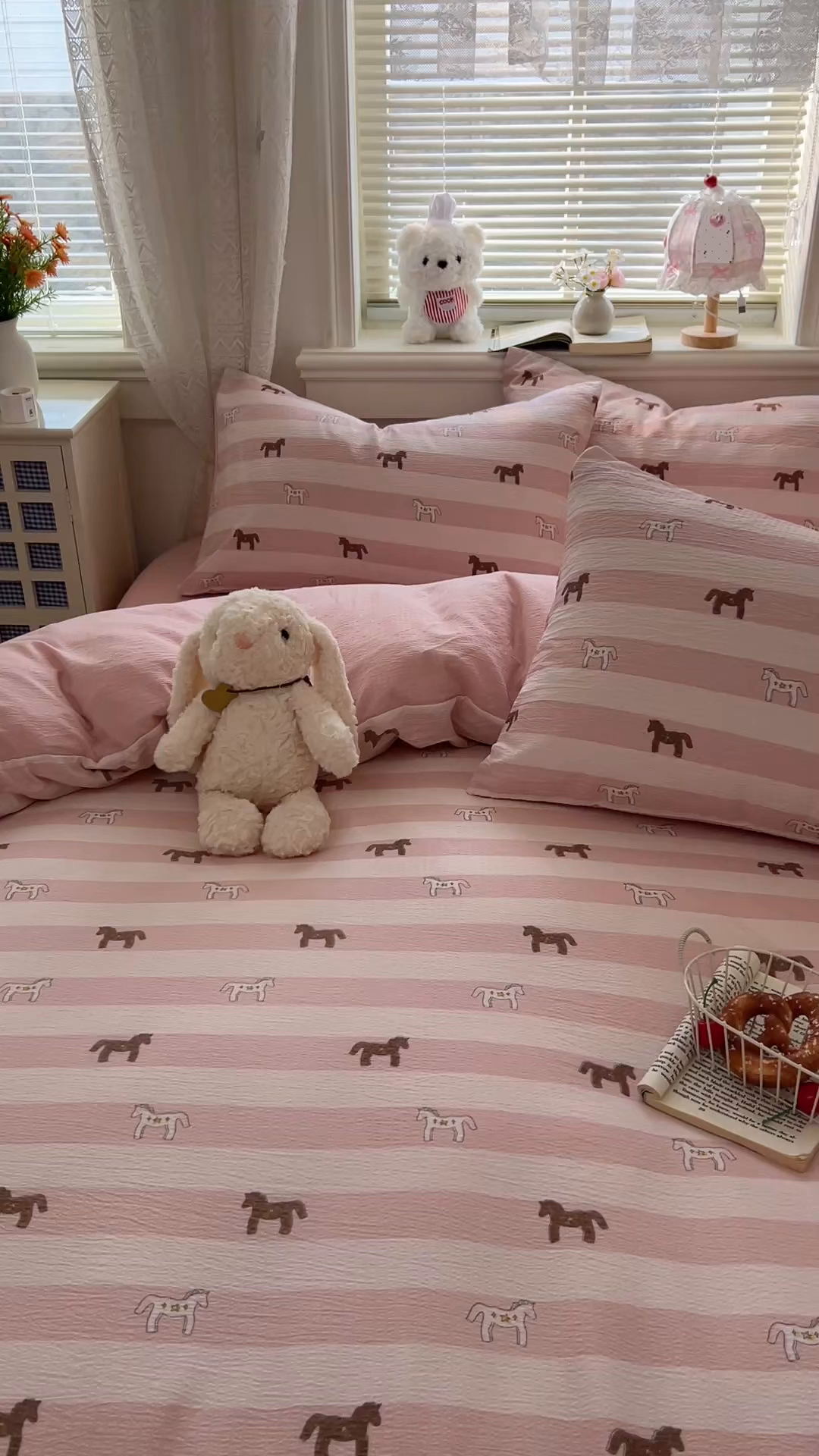 91家纺网 家纺一手货源 找家纺 金梦拉家纺 2026春夏新款云感双层纱皱皱纱系列四件套 宝莉粉