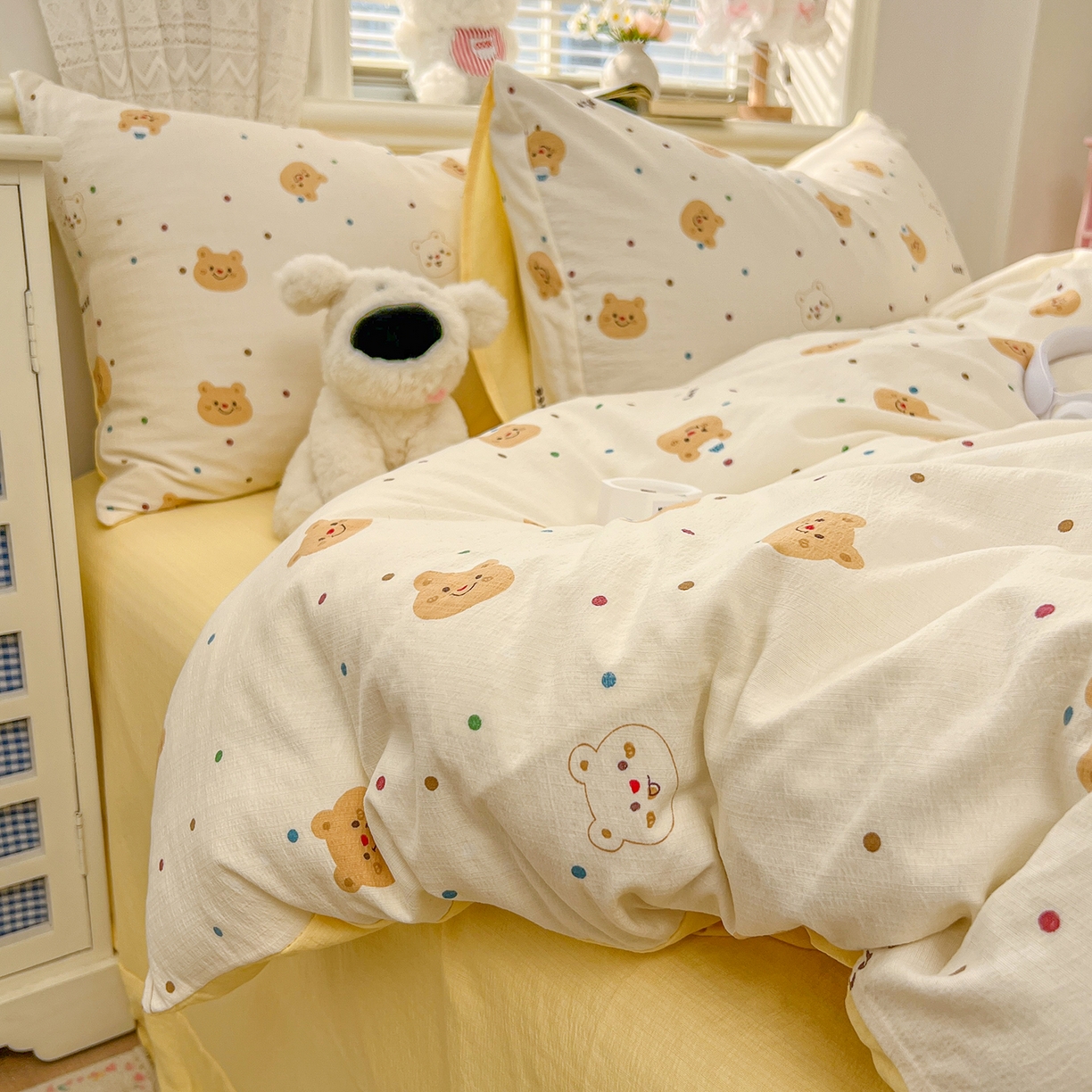 91家纺网 家纺一手货源 找家纺 金梦拉家纺 2026春夏新款云感双层纱皱皱纱系列四件套 波点熊