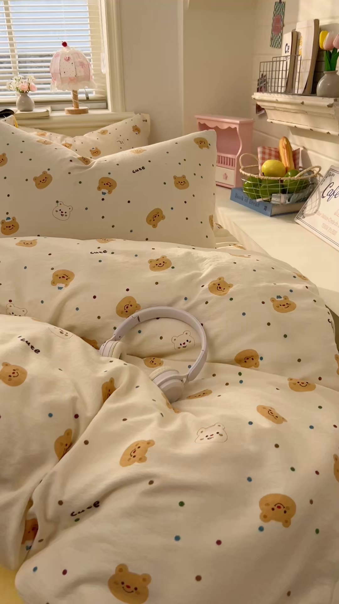 91家纺网 家纺一手货源 找家纺 金梦拉家纺 2026春夏新款云感双层纱皱皱纱系列四件套 波点熊