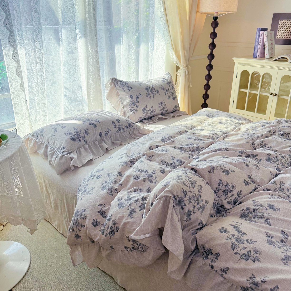 91家纺网 家纺一手货源 找家纺 赛丽雅 2026春夏新款色织提花麻法式花边款四件套 漫天春光