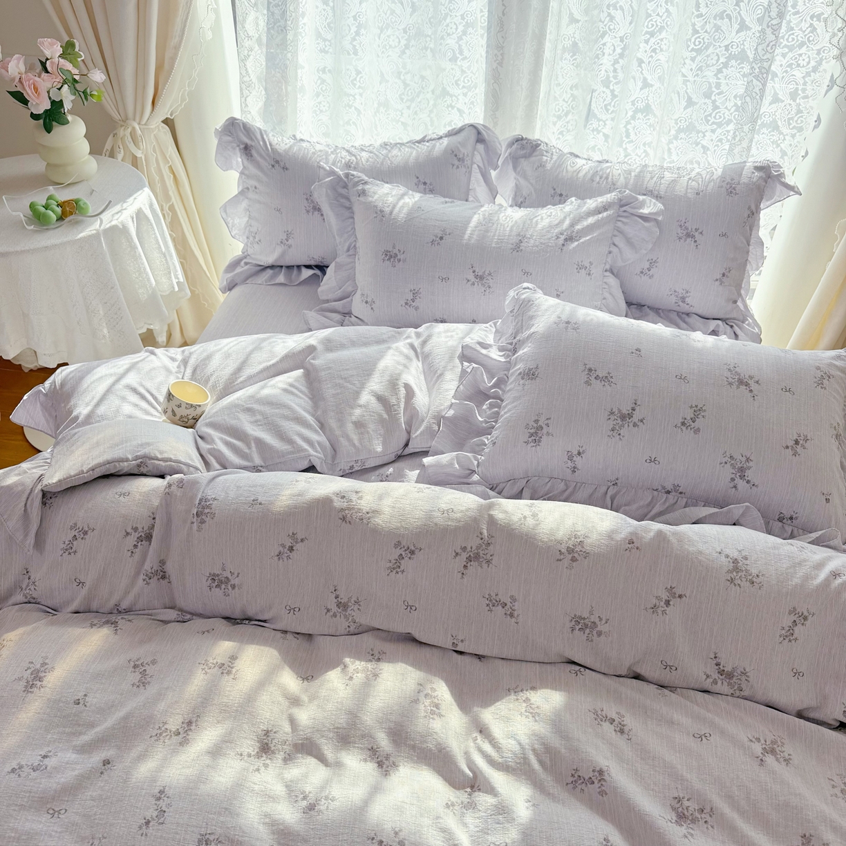 91家纺网 家纺一手货源 找家纺 赛丽雅 2026春夏新款色织提花麻法式花边款四件套 时光缓缓