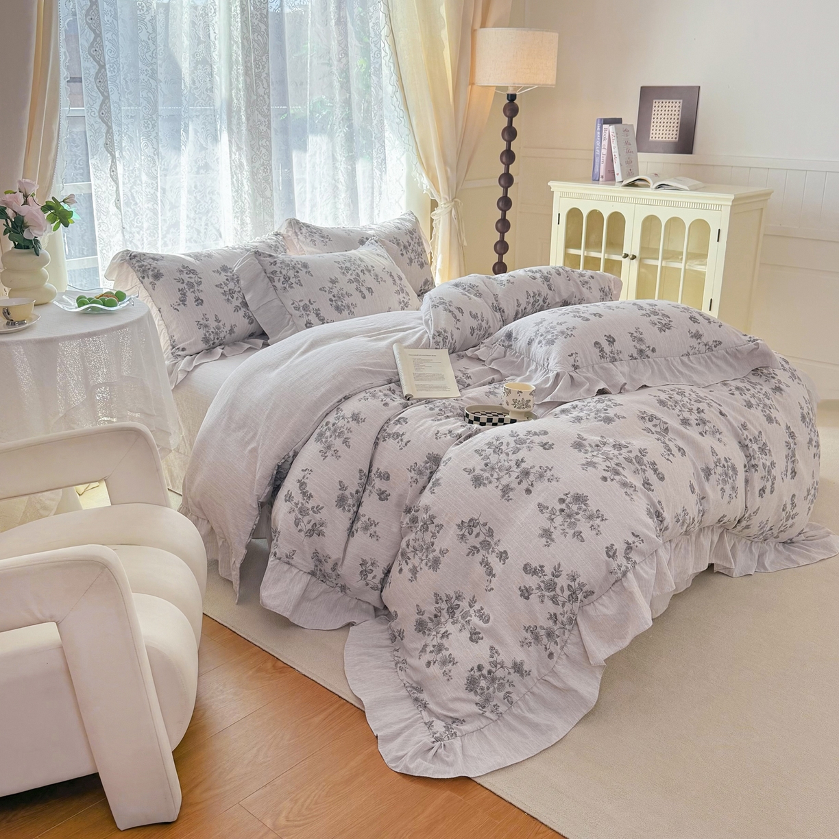 91家纺网 家纺一手货源 找家纺 赛丽雅 2026春夏新款色织提花麻法式花边款四件套 漫天春光