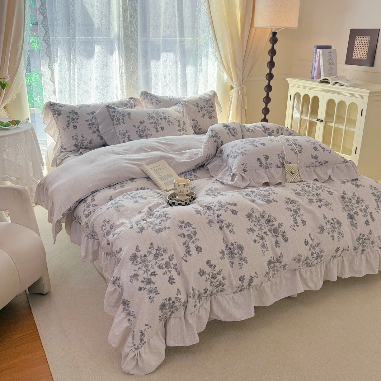 91家纺网 家纺一手货源 找家纺 赛丽雅 2026春夏新款色织提花麻法式花边款四件套 漫天春光