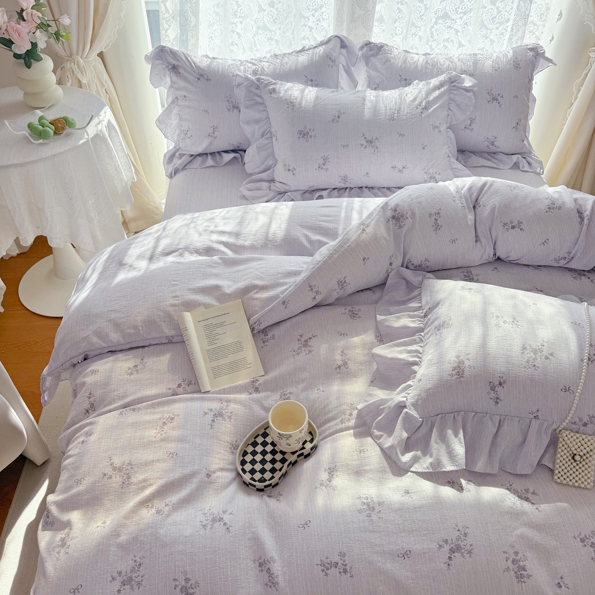 91家纺网 家纺一手货源 找家纺 赛丽雅 2026春夏新款色织提花麻法式花边款四件套 时光缓缓