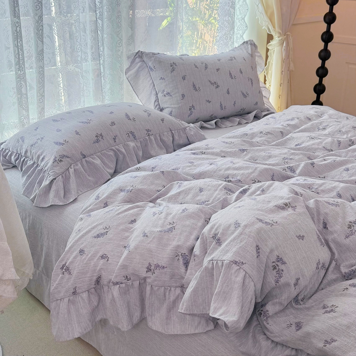 91家纺网 家纺一手货源 找家纺 赛丽雅 2026春夏新款色织提花麻法式花边款四件套 微风知晓