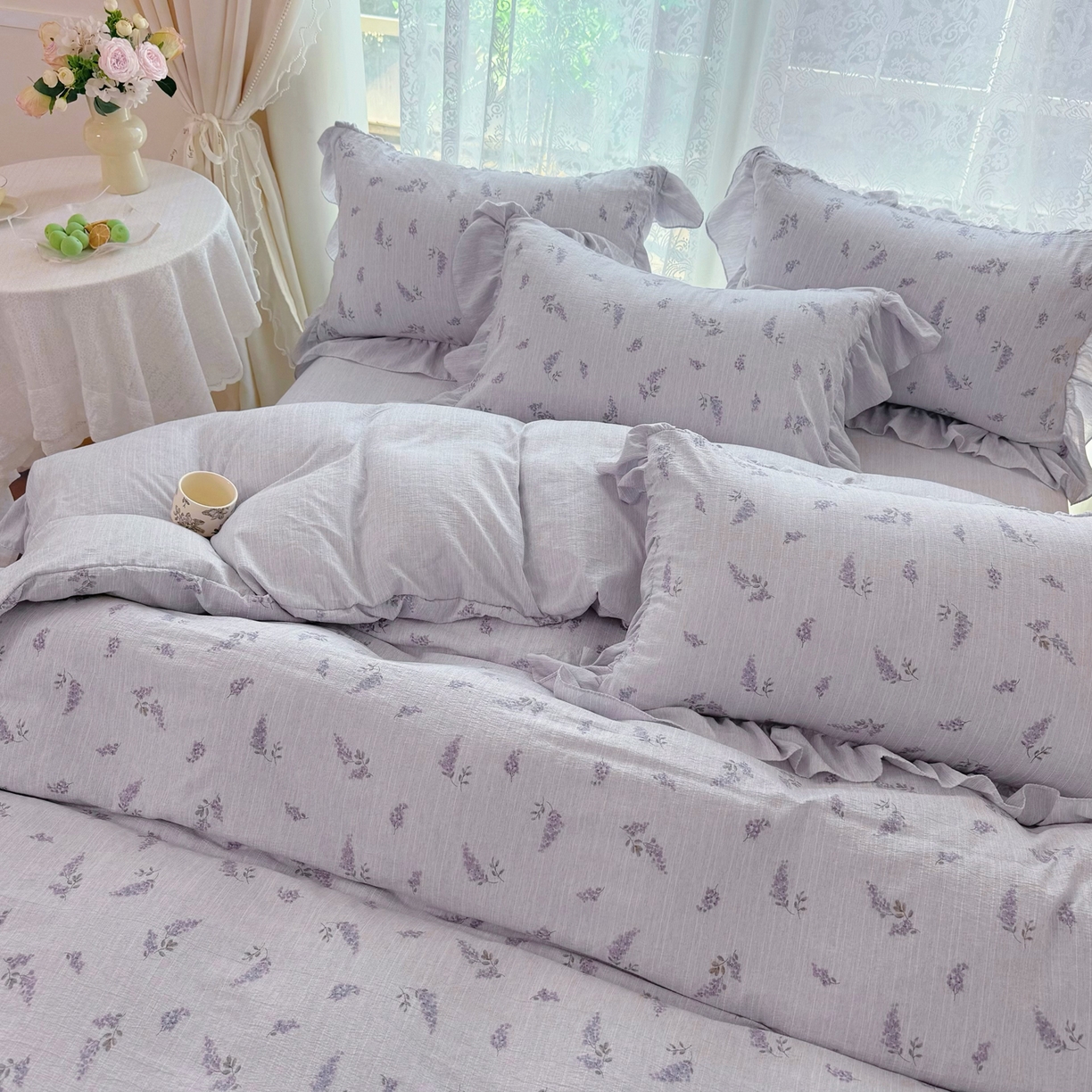 91家纺网 家纺一手货源 找家纺 赛丽雅 2026春夏新款色织提花麻法式花边款四件套 微风知晓