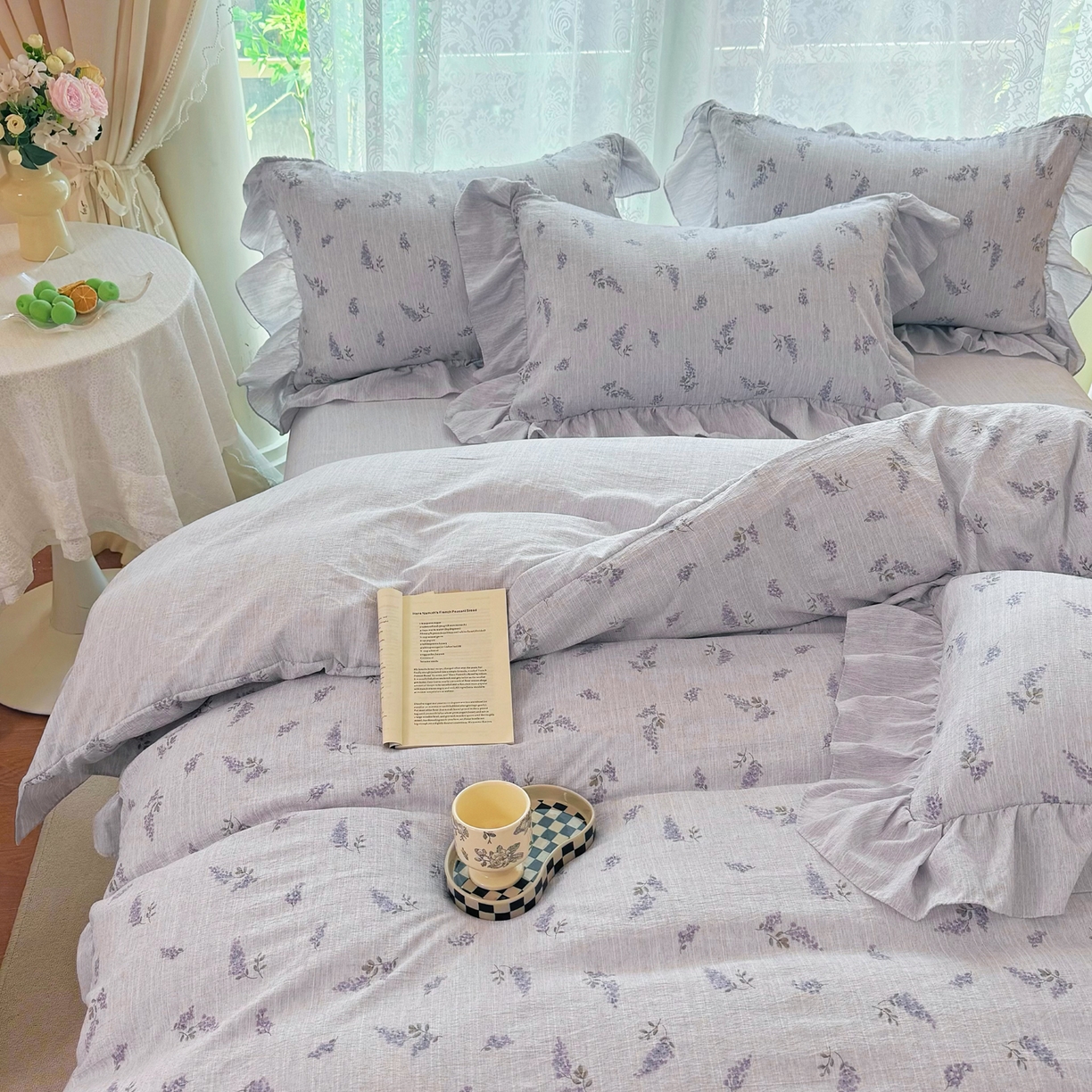 91家纺网 家纺一手货源 找家纺 赛丽雅 2026春夏新款色织提花麻法式花边款四件套 微风知晓