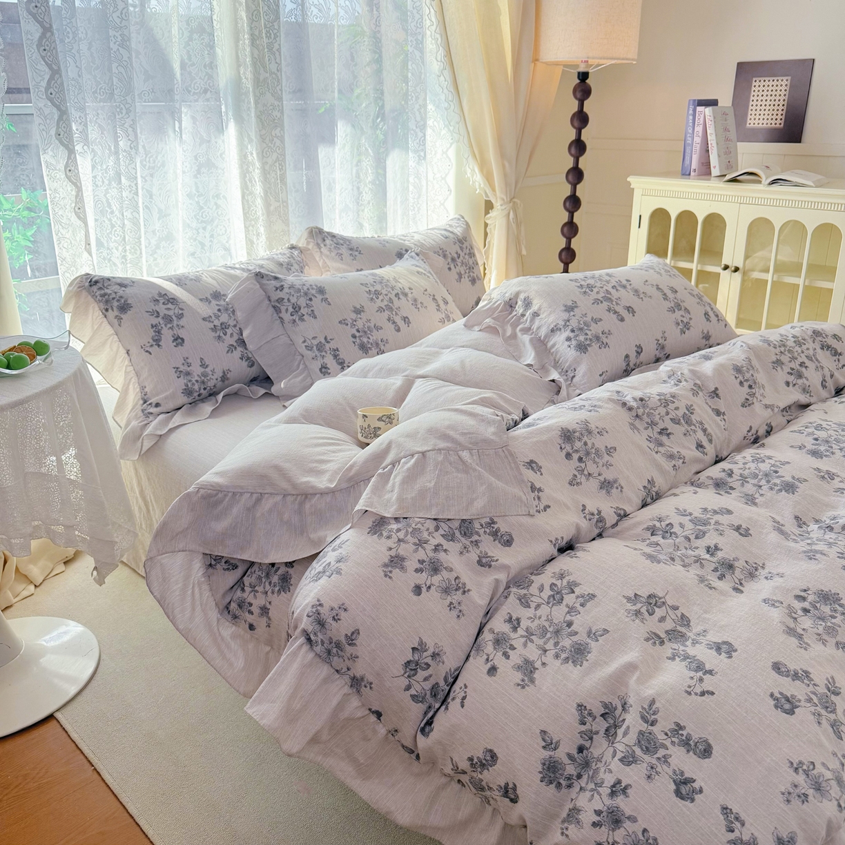 91家纺网 家纺一手货源 找家纺 赛丽雅 2026春夏新款色织提花麻法式花边款四件套 漫天春光