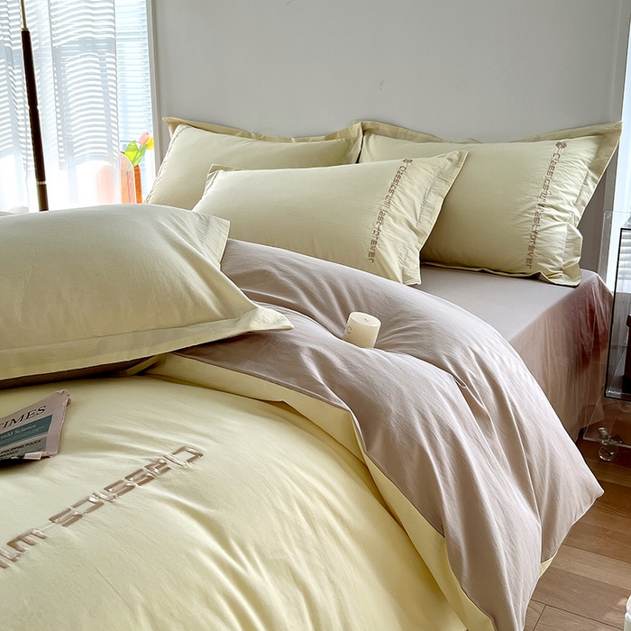 91家纺网 家纺一手货源 找家纺 拼社家纺 2026新款A类色织全棉水洗棉四件套纯棉四件套刺绣床上用品-漫系列 奶油白+卡其