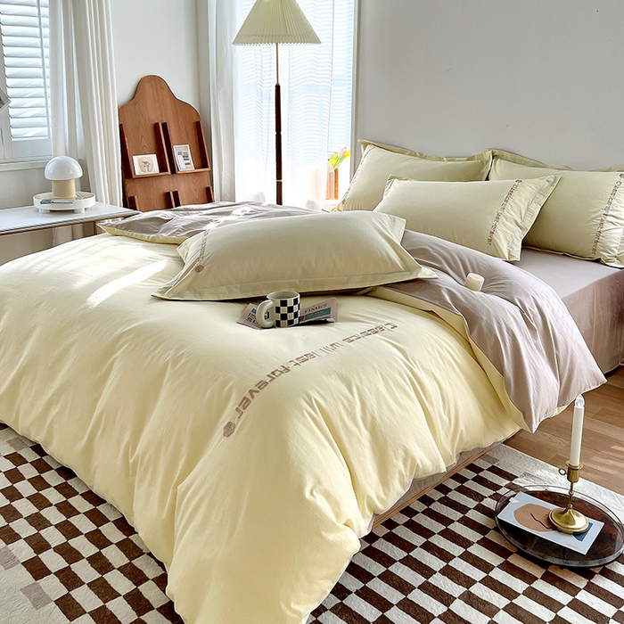 91家纺网 家纺一手货源 找家纺 拼社家纺 2026新款A类色织全棉水洗棉四件套纯棉四件套刺绣床上用品-漫系列 奶油白+卡其