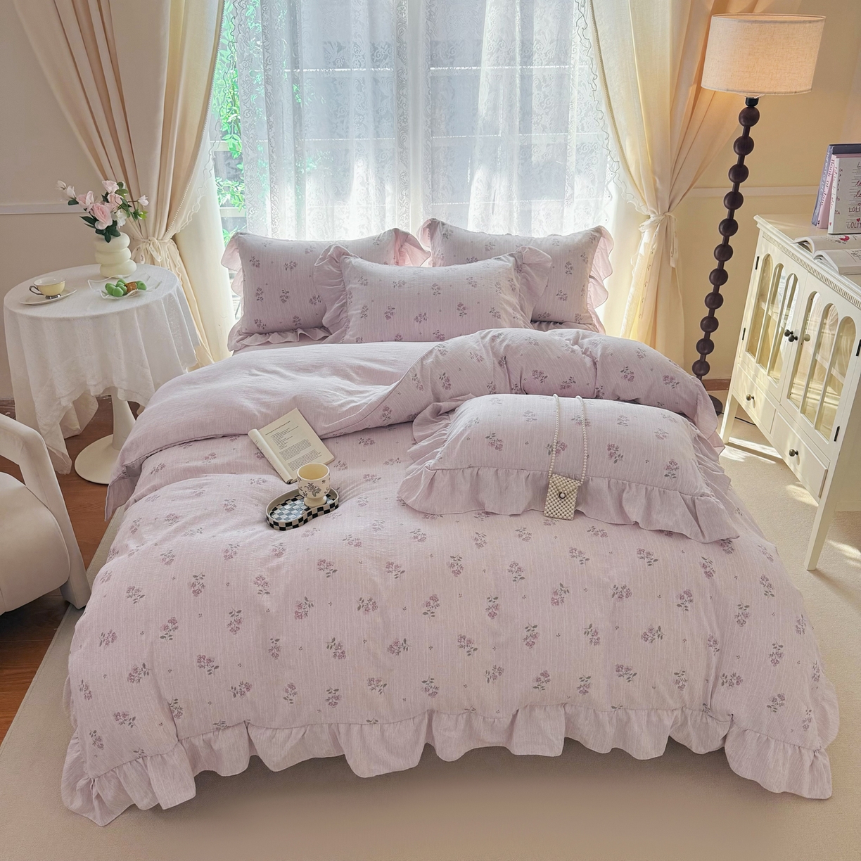 91家纺网 家纺一手货源 找家纺 赛丽雅 2026春夏新款色织提花麻法式花边款四件套 花悦时光