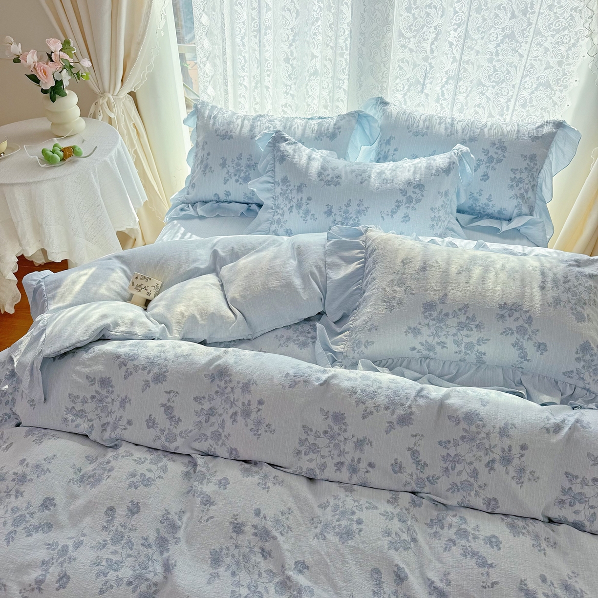 91家纺网 家纺一手货源 找家纺 赛丽雅 2026春夏新款色织提花麻法式花边款四件套 宅宅日记