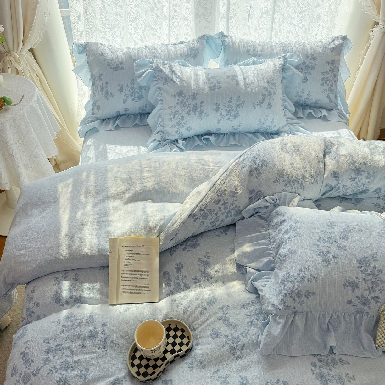 91家纺网 家纺一手货源 找家纺 赛丽雅 2026春夏新款色织提花麻法式花边款四件套 宅宅日记