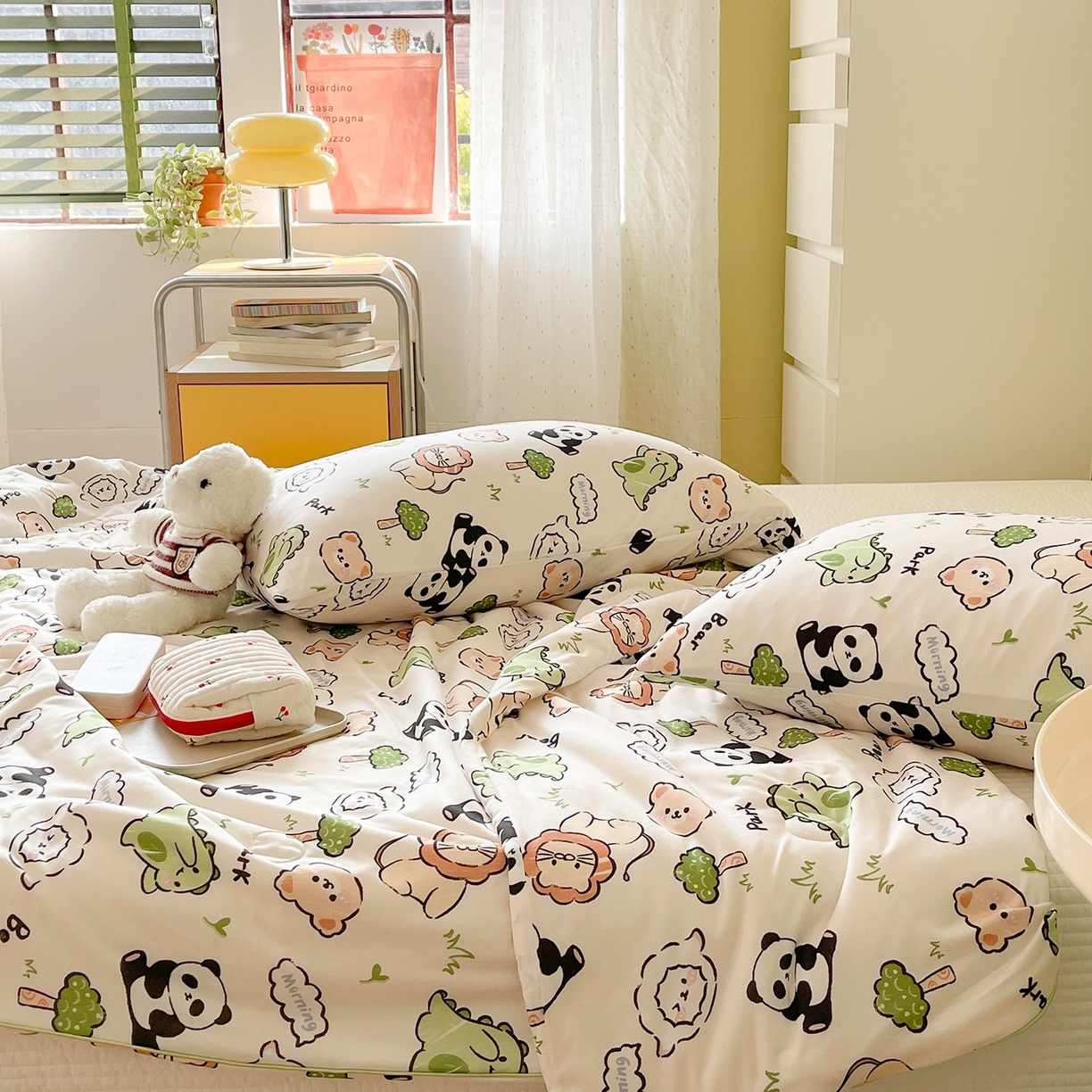 91家纺网 家纺一手货源 找家纺 咏绒家纺工厂店 厂家直销网销爆款花型永不断货2025春夏新款A类牛奶针织棉大豆夏被（长期款） 大森林