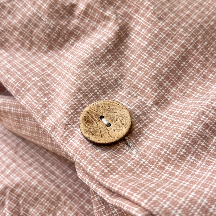 91家纺网 家纺一手货源 找家纺 库里梦家纺 2026新款色织提花婴儿棉四件套 琥珀红