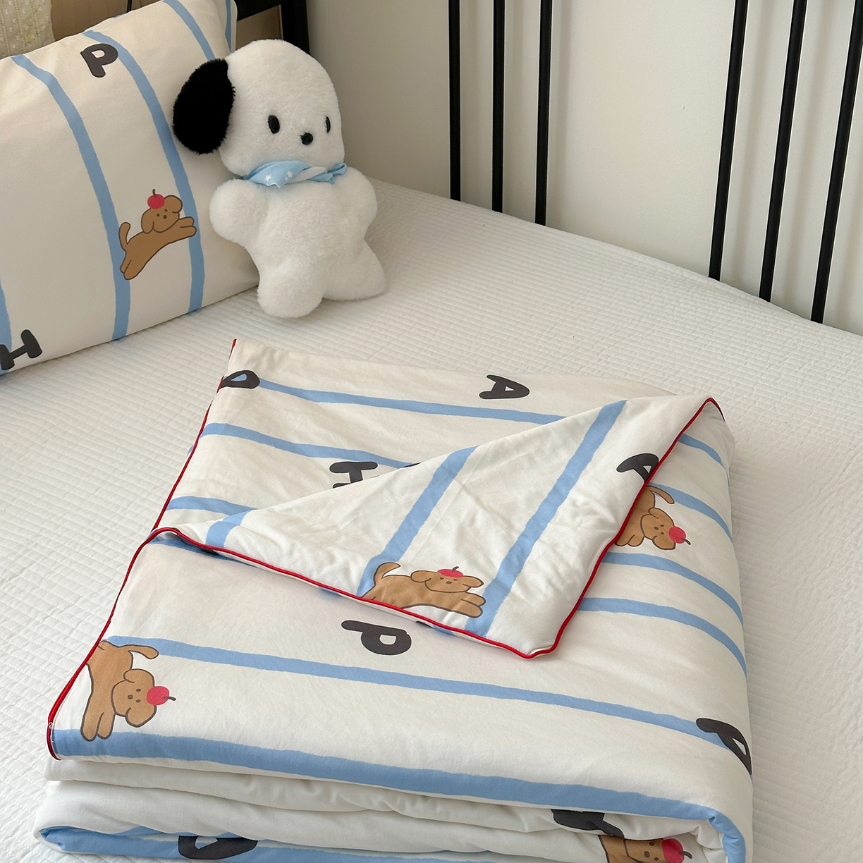 91家纺网 家纺一手货源 找家纺 咏绒家纺工厂店 厂家直销网销爆款花型永不断货2025春夏新款A类牛奶针织棉大豆夏被（长期款） 快乐狗