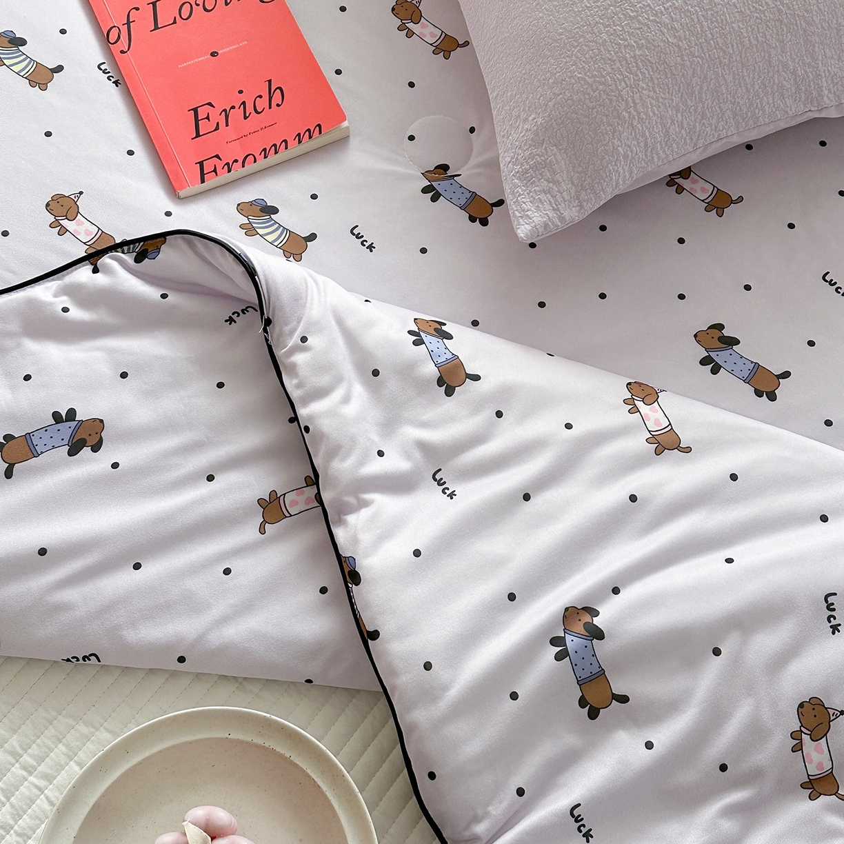 91家纺网 家纺一手货源 找家纺 咏绒家纺工厂店 厂家直销网销爆款花型永不断货2025春夏新款A类牛奶针织棉大豆夏被（长期款） 腊肠犬