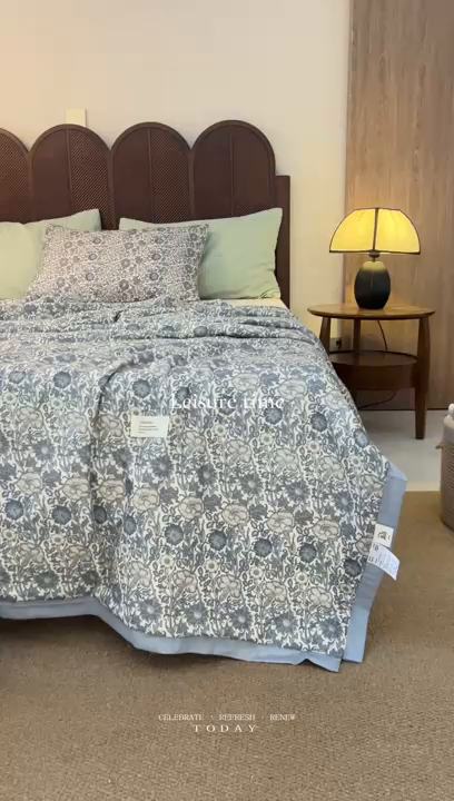 91家纺网 家纺一手货源 找家纺 大彩家居 2026新款全棉双层纱夏被 瓦登湖畔