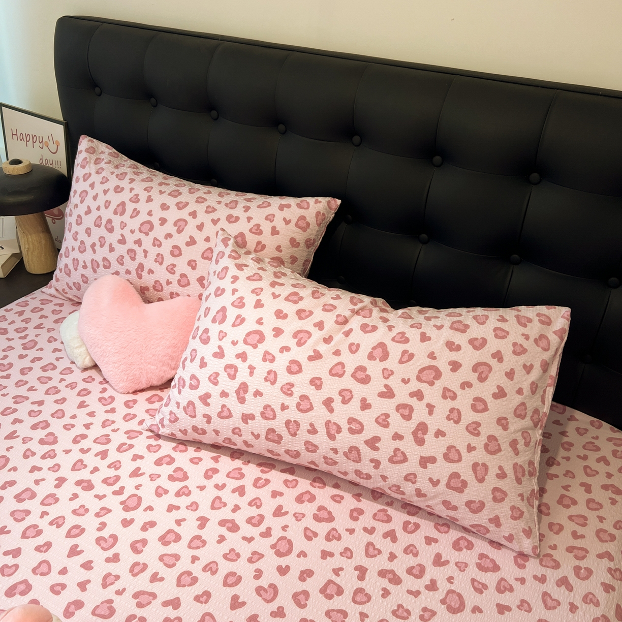 91家纺网 家纺一手货源 找家纺 （总）韩巢家纺 2026新款豹纹泡芙纱单床笠热销款防滑床笠单件床笠单品