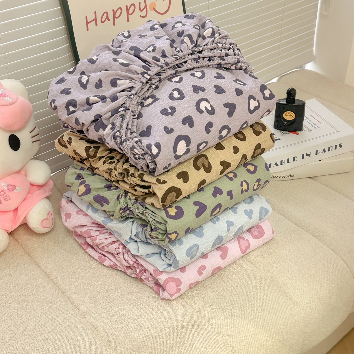 91家纺网 家纺一手货源 找家纺 韩巢家纺 2026新款豹纹泡芙纱单床笠热销款防滑床笠单件床笠单品 组合图仅供参考不可下单