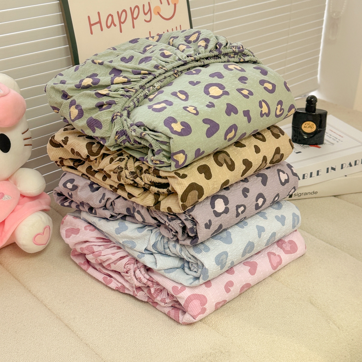 91家纺网 家纺一手货源 找家纺 韩巢家纺 2026新款豹纹泡芙纱单床笠热销款防滑床笠单件床笠单品 组合图仅供参考不可下单