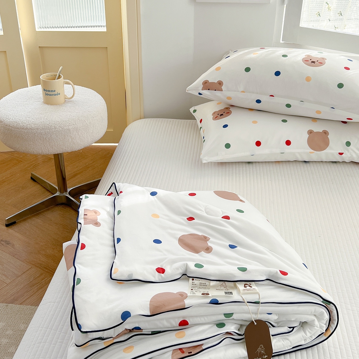 91家纺网 家纺一手货源 找家纺 咏绒家纺工厂店 厂家直销网销爆款花型永不断货2025春夏新款A类牛奶针织棉大豆夏被（长期款） 米洛熊