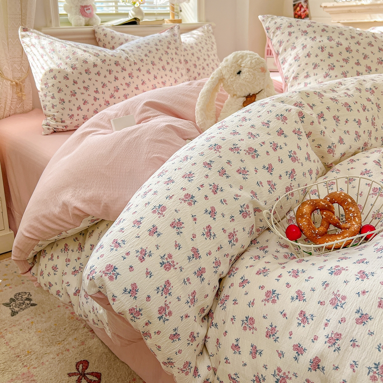 91家纺网 家纺一手货源 找家纺 金梦拉家纺 2026春夏新款云感双层纱皱皱纱系列四件套 茉莉清风