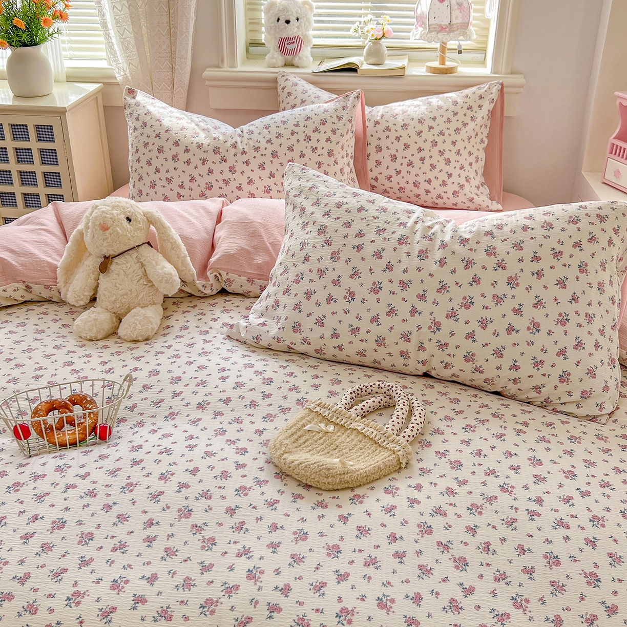 91家纺网 家纺一手货源 找家纺 金梦拉家纺 2026春夏新款云感双层纱皱皱纱系列四件套 茉莉清风