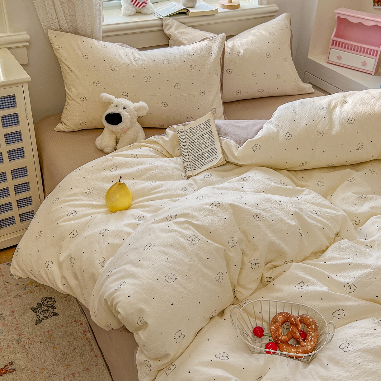 91家纺网 家纺一手货源 找家纺 金梦拉家纺 2026春夏新款云感双层纱皱皱纱系列四件套 铅笔熊