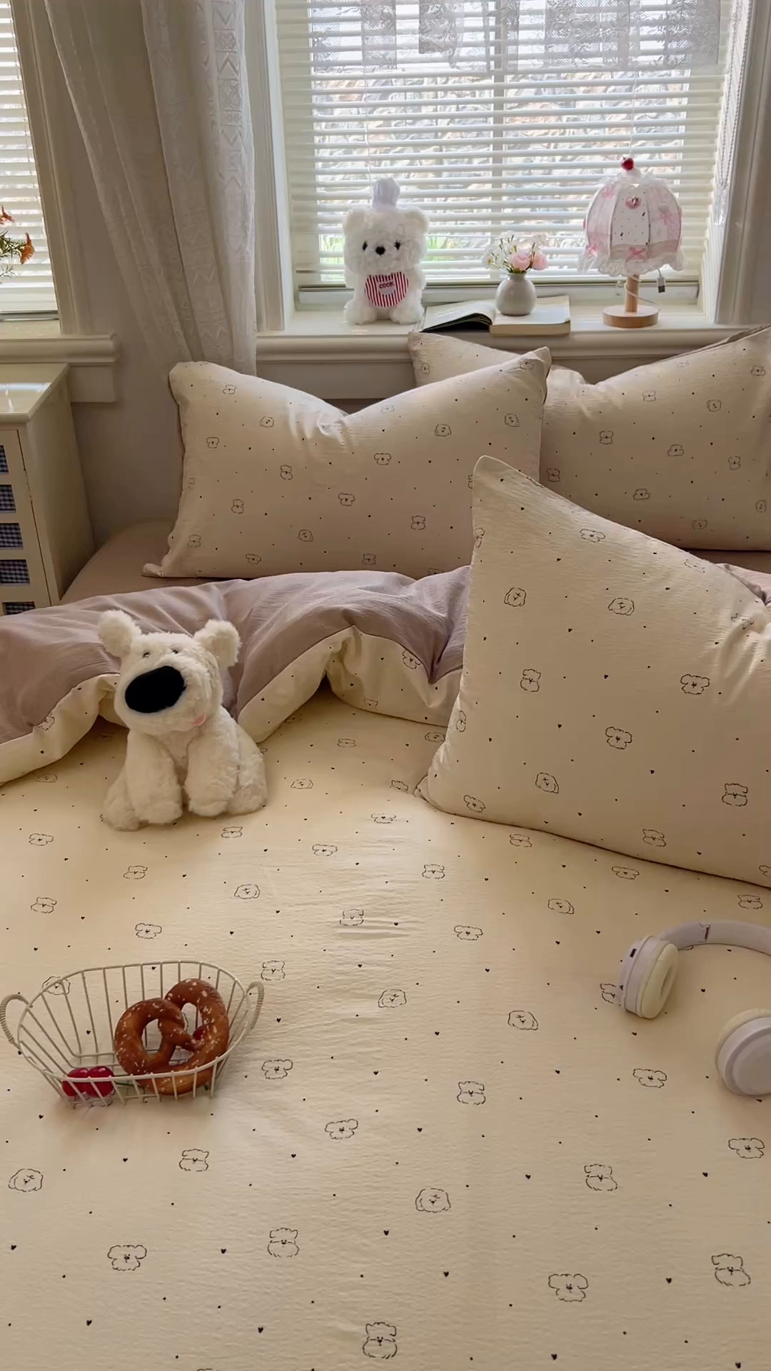 91家纺网 家纺一手货源 找家纺 金梦拉家纺 2026春夏新款云感双层纱皱皱纱系列四件套 铅笔熊