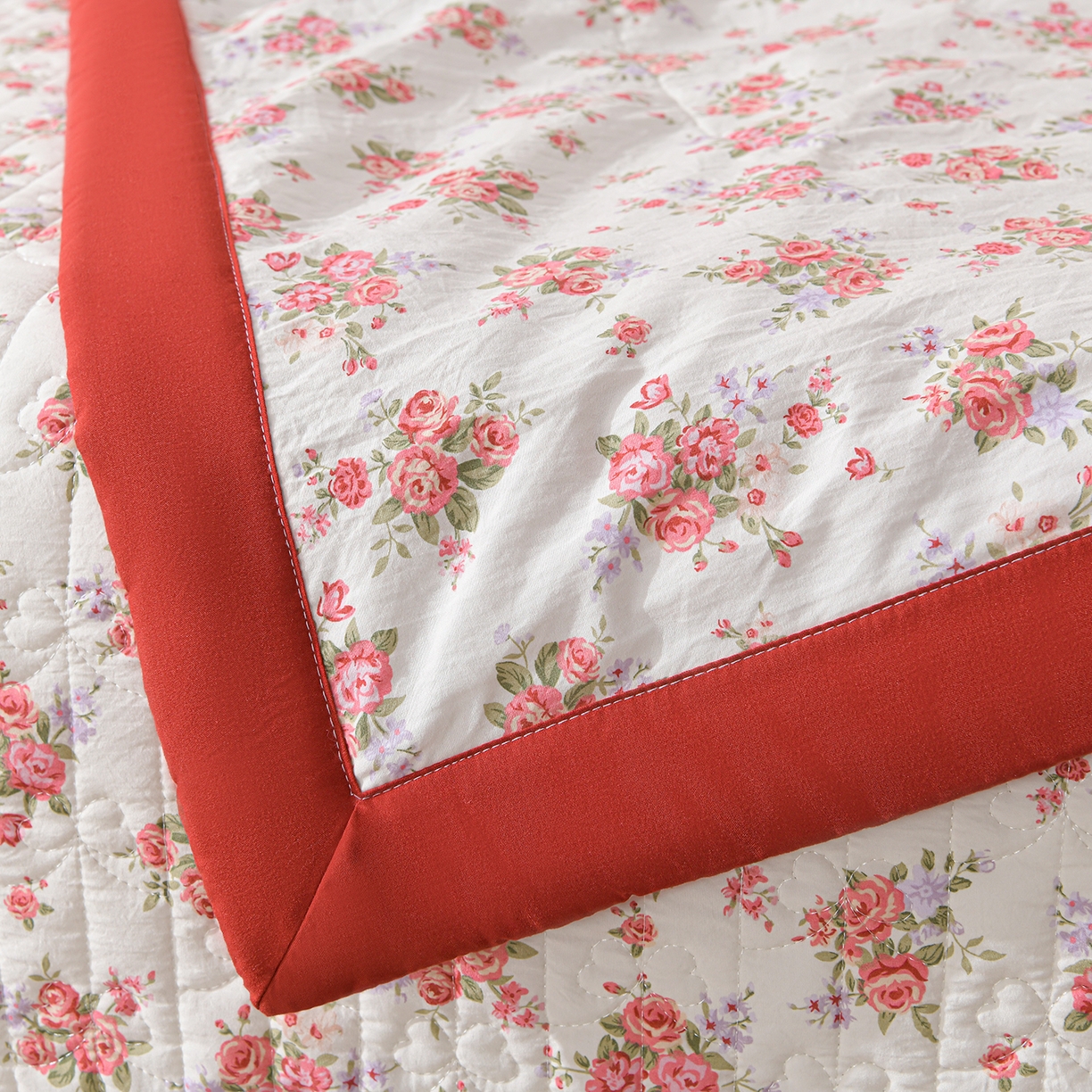 91家纺网 家纺一手货源 找家纺 金梦家居 2026新款水洗棉床盖夏被款四件套 红粉佳人