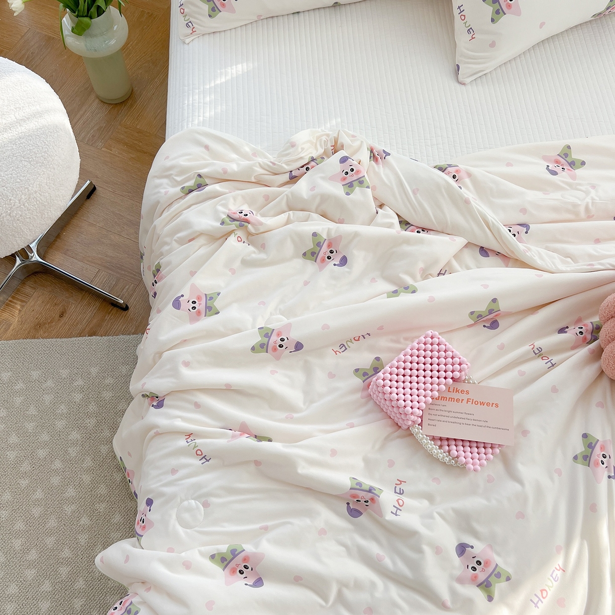 91家纺网 家纺一手货源 找家纺 咏绒家纺工厂店 厂家直销网销爆款花型永不断货2025春夏新款A类牛奶针织棉大豆夏被（长期款） 派大海星