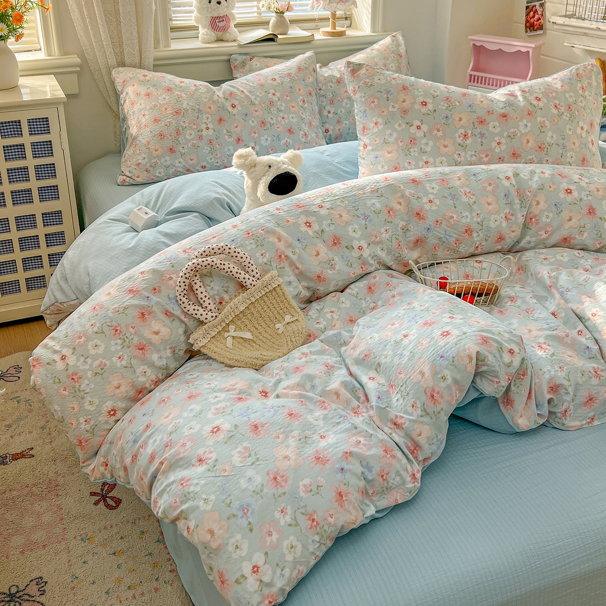 91家纺网 家纺一手货源 找家纺 金梦拉家纺 2026春夏新款云感双层纱皱皱纱系列四件套 清浅