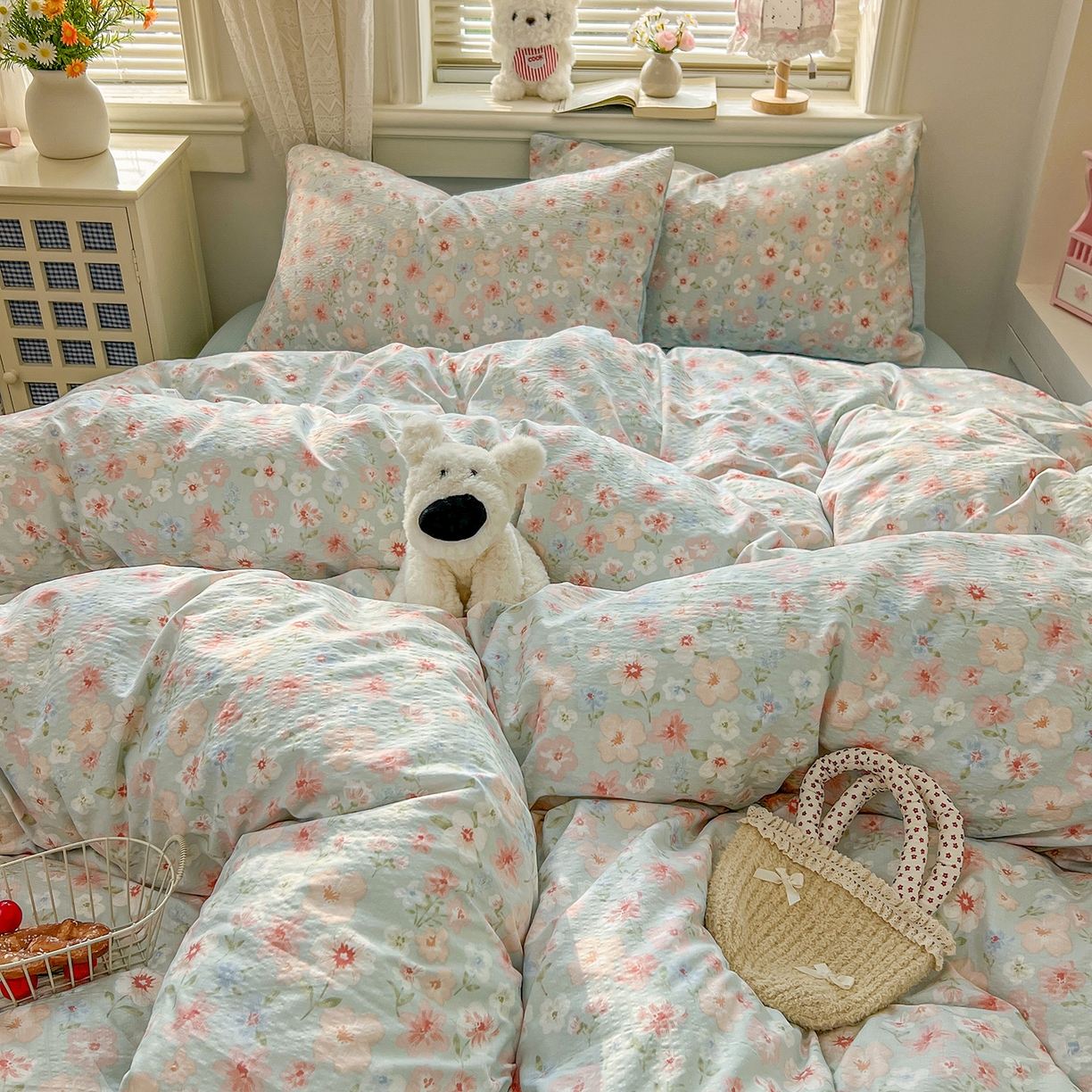 91家纺网 家纺一手货源 找家纺 金梦拉家纺 2026春夏新款云感双层纱皱皱纱系列四件套 清浅