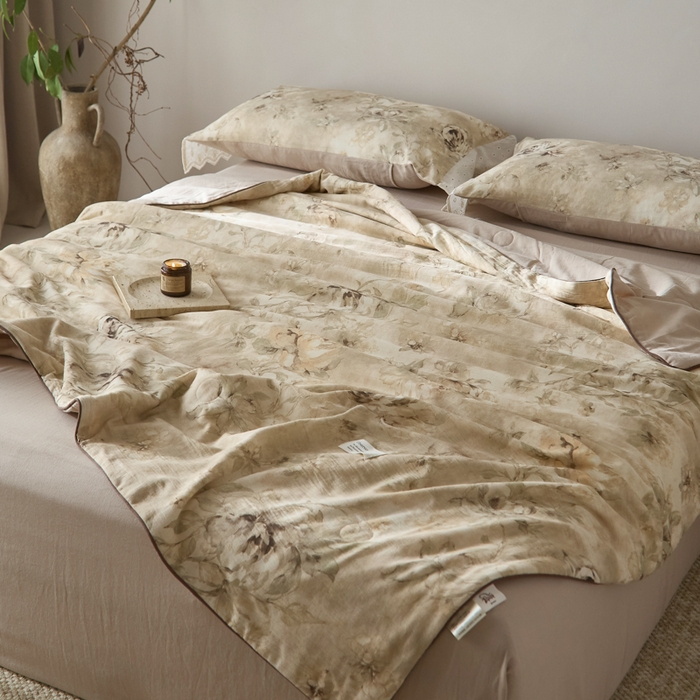 91家纺网 家纺一手货源 找家纺 大彩家居 2026新款棉麻夏被 荒野玫瑰