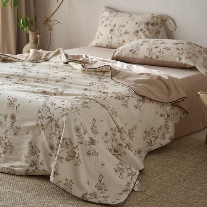 91家纺网 家纺一手货源 找家纺 大彩家居 2026新款棉麻夏被 林间拾遗