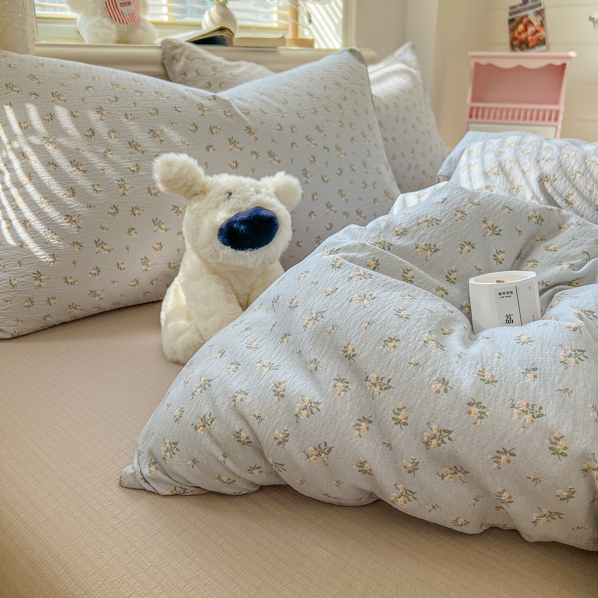 91家纺网 家纺一手货源 找家纺 金梦拉家纺 2026春夏新款云感双层纱皱皱纱系列四件套 森澜