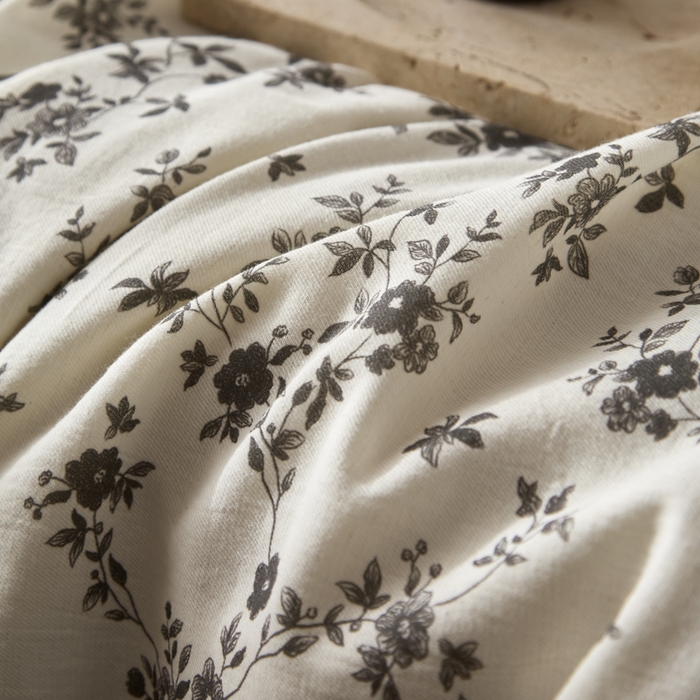 91家纺网 家纺一手货源 找家纺 大彩家居 2026新款棉麻夏被 墨色丁香