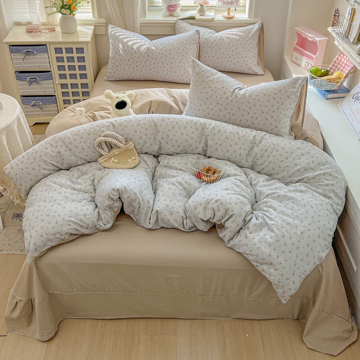 91家纺网 家纺一手货源 找家纺 金梦拉家纺 2026春夏新款云感双层纱皱皱纱系列四件套 森澜