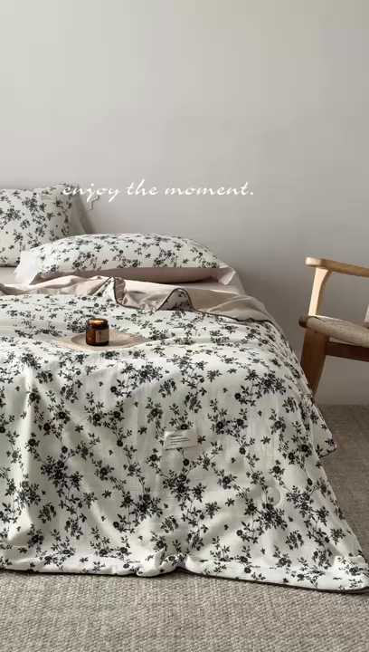 91家纺网 家纺一手货源 找家纺 大彩家居 2026新款棉麻夏被 墨色丁香