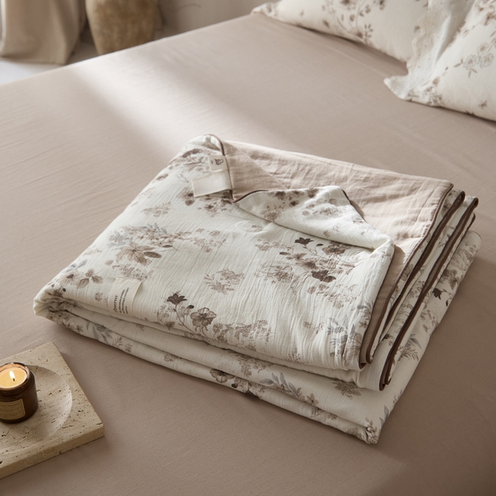 91家纺网 家纺一手货源 找家纺 大彩家居 2026新款棉麻夏被 浅秋印象