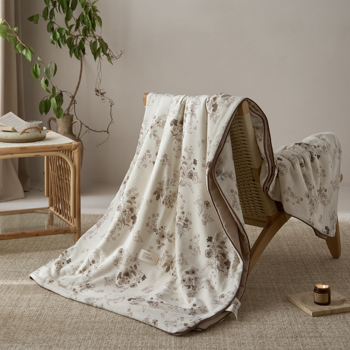 91家纺网 家纺一手货源 找家纺 大彩家居 2026新款棉麻夏被 浅秋印象