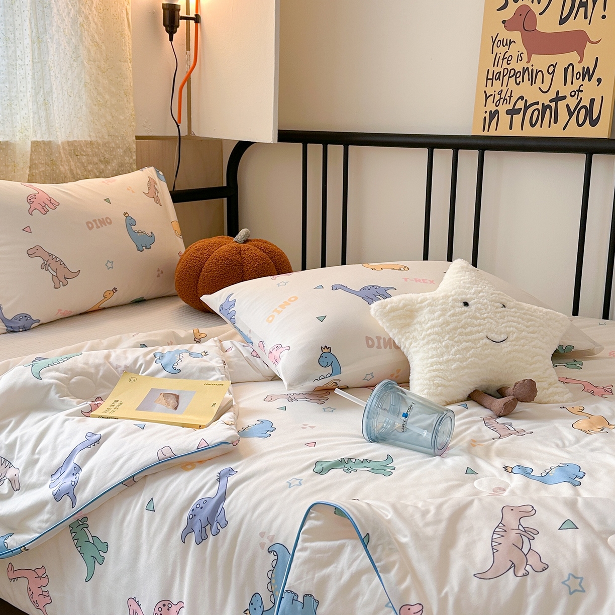 91家纺网 家纺一手货源 找家纺 咏绒家纺工厂店 厂家直销网销爆款花型永不断货2025春夏新款A类牛奶针织棉大豆夏被（长期款） 七彩恐龙