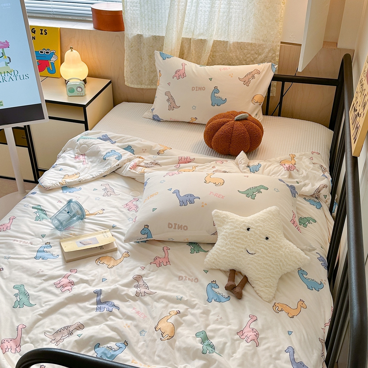 91家纺网 家纺一手货源 找家纺 咏绒家纺工厂店 厂家直销网销爆款花型永不断货2025春夏新款A类牛奶针织棉大豆夏被（长期款） 七彩恐龙