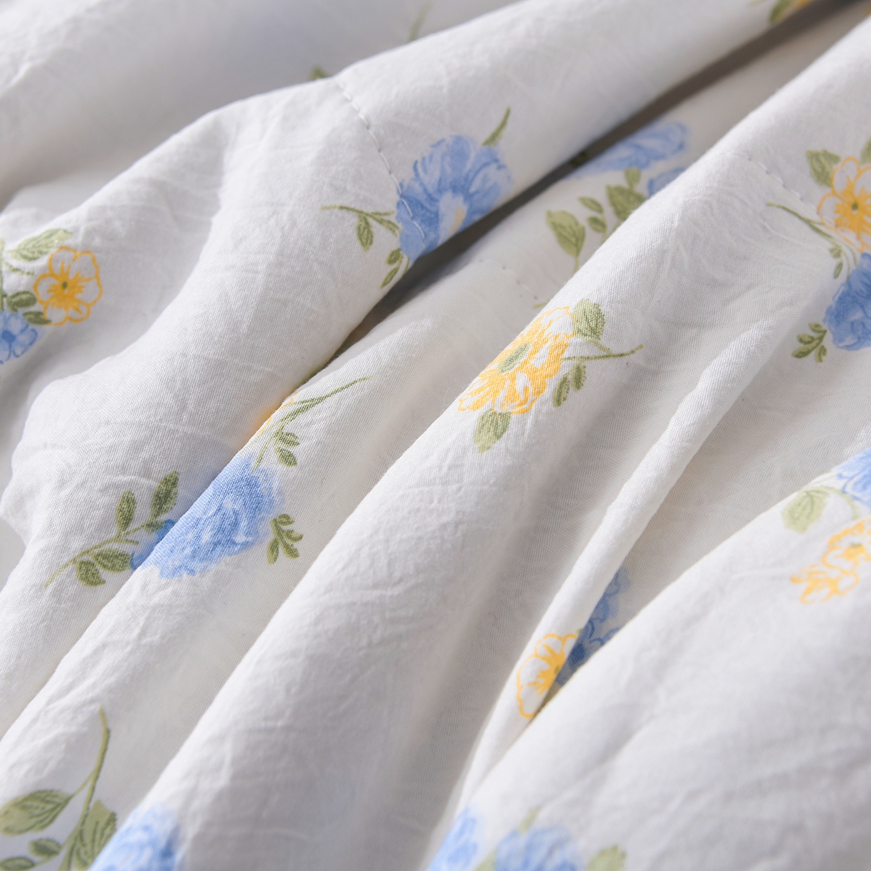 91家纺网 家纺一手货源 找家纺 金梦家居 2026新款水洗棉床盖夏被款四件套 花开盛夏